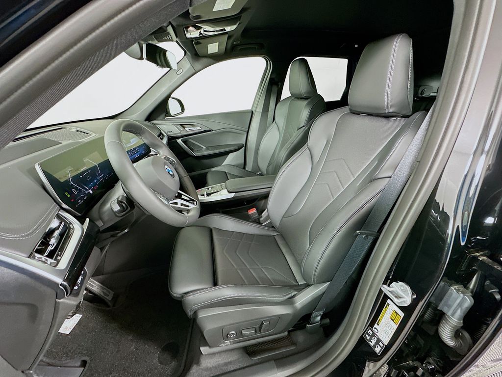 Thumbnail: 2026 BMW X1 - 16