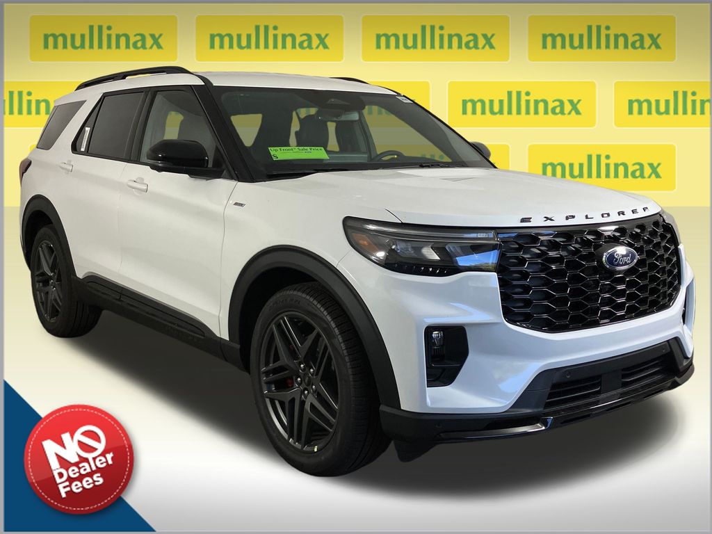 2026 Ford Explorer ST-LINE's photo