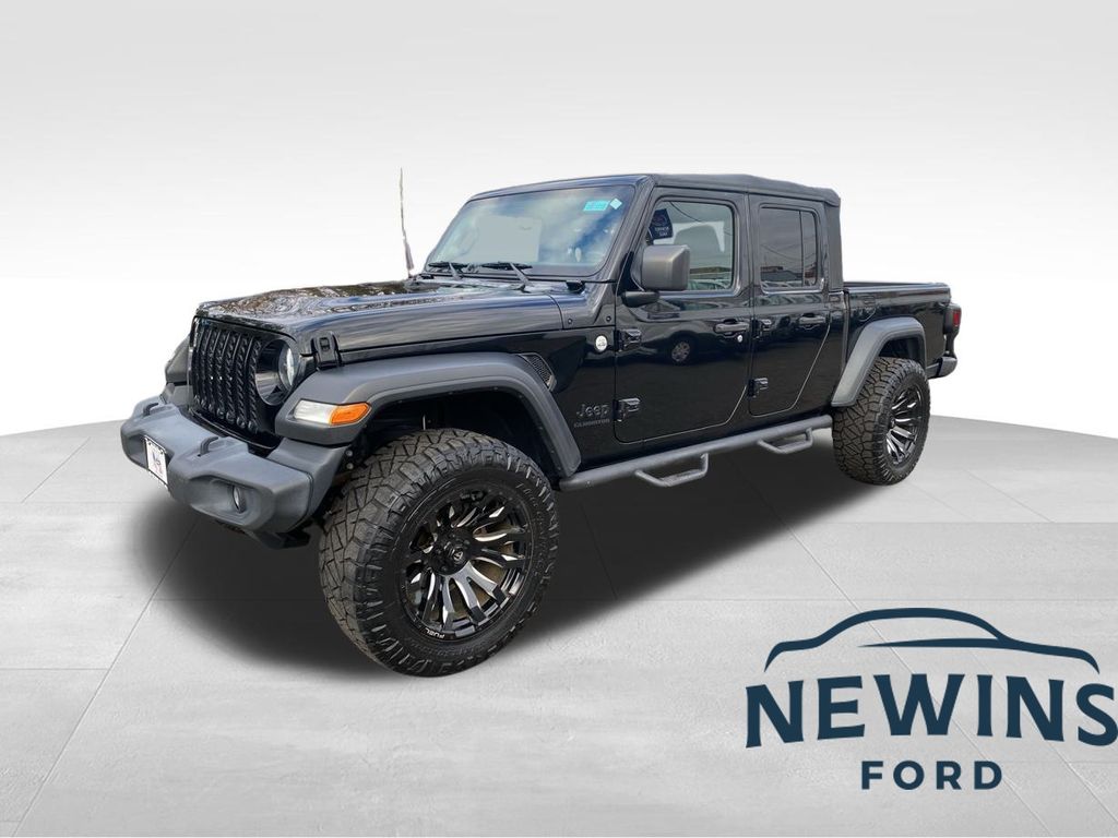 used 2020 Jeep Gladiator car, priced at $26,500