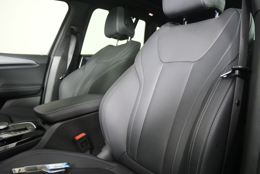 Thumbnail: 2024 BMW X3 - 11