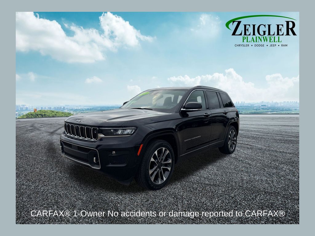 Diamond Black Crystal Pearlcoat 2023 Jeep Grand Cherokee SUV / Crossover Four-Wheel Drive 8-Speed Automatic