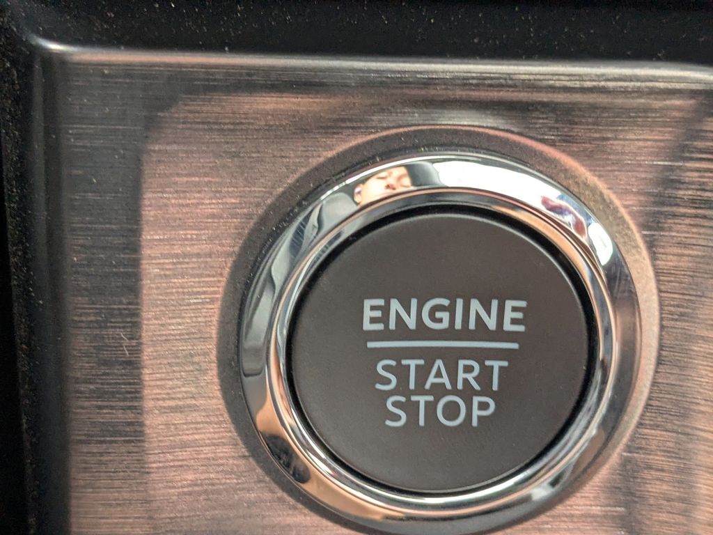 2026 Ford F-350 Super Duty LARIAT