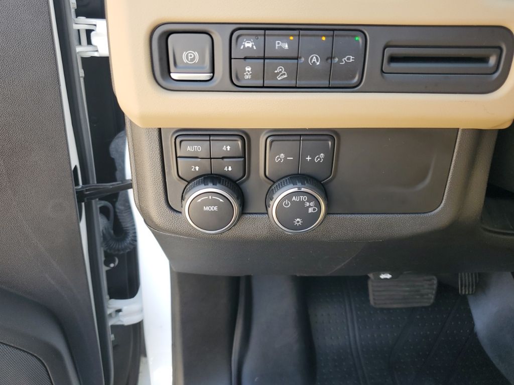 Used Car 2021 Chevrolet Suburban  Premier For Sale Under $60,000 In Austin, Texas