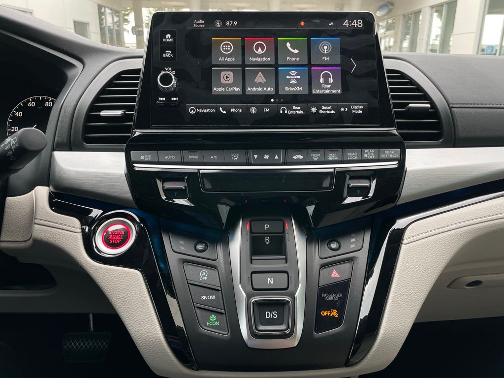 Thumbnail: 2026 Honda Odyssey - 15