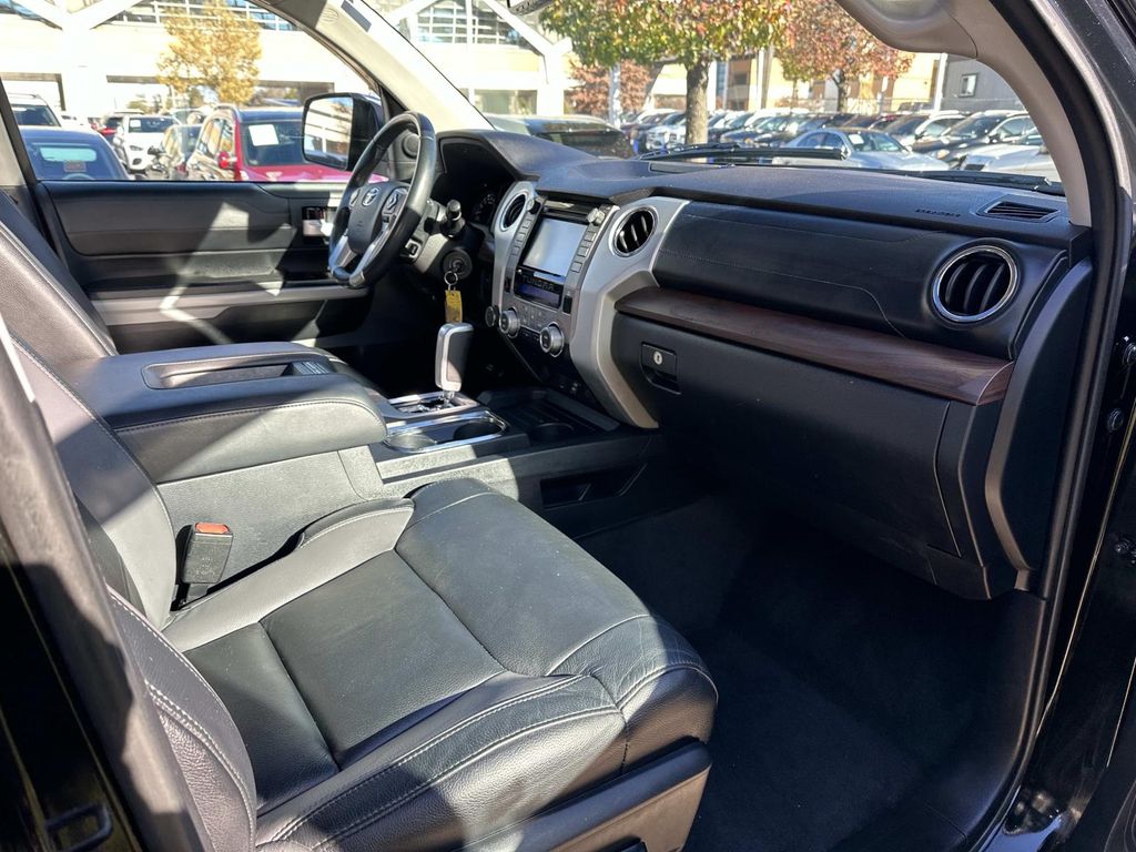 Thumbnail: 2019 Toyota Tundra - 20