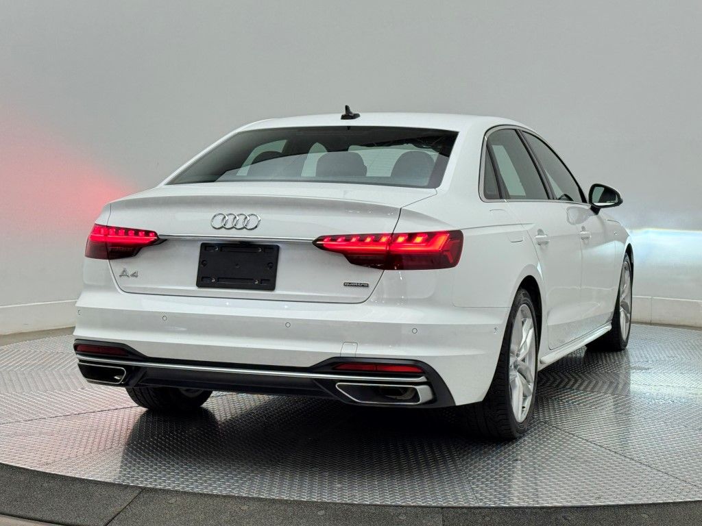 2022 Audi A4 Prestige 8