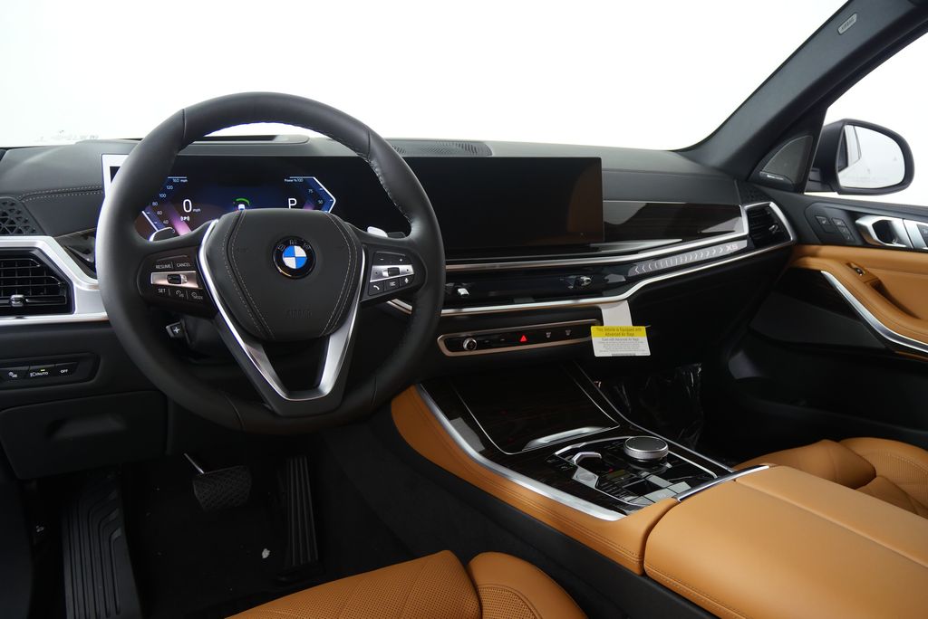 Thumbnail: 2026 BMW X5 - 18