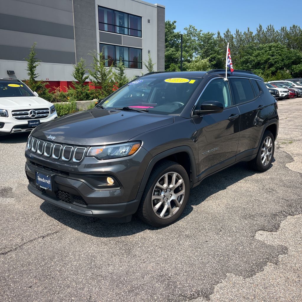 Gray (Granite Crystal Metallic Clearcoat) 2022 Jeep Compass SUV / Crossover Four-Wheel Drive 9-Speed Automatic