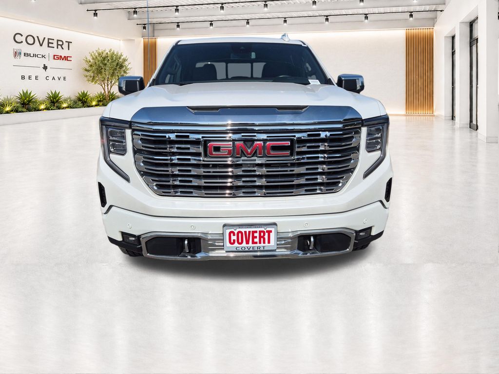 Used 2023 White GMC Denali image 3