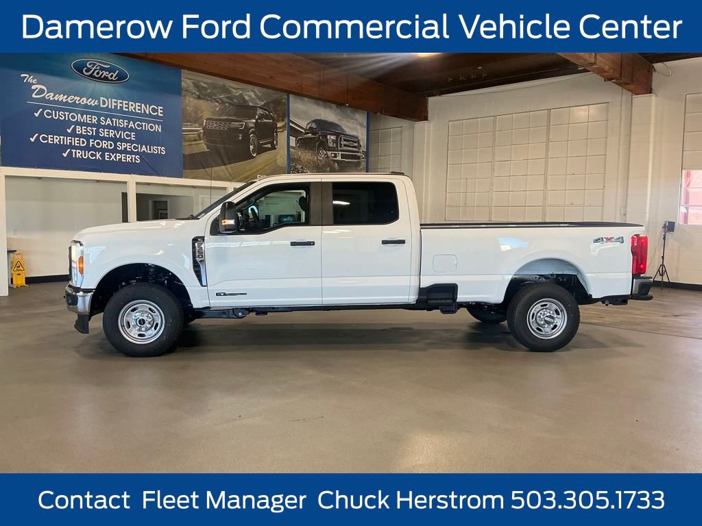 2025 Ford F-350SD  photo