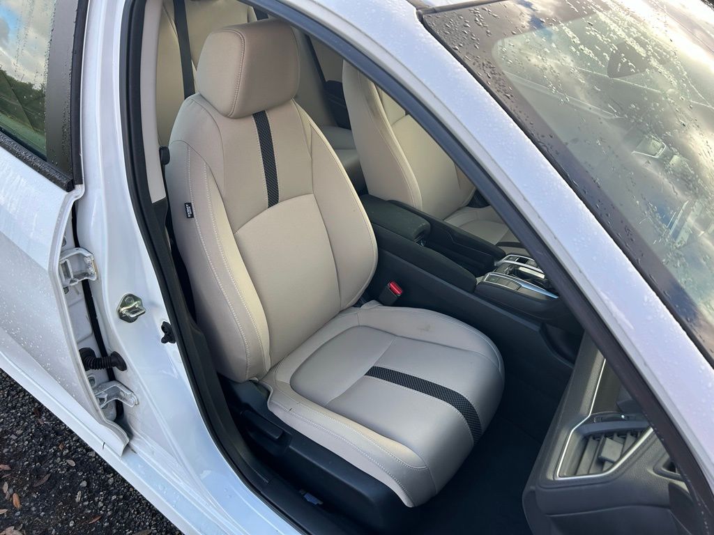 Thumbnail: 2019 Honda Civic - 15