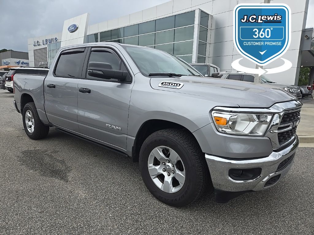 2023 Ram 1500 Big Horn Crew Cab 4x2 5'7" Box