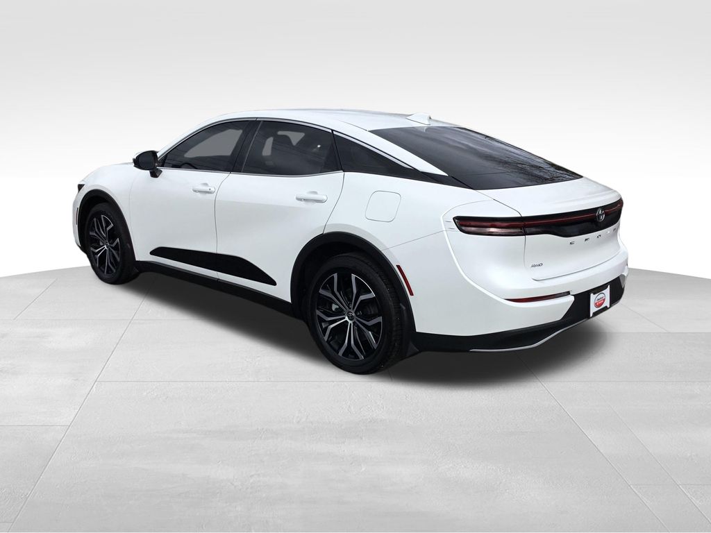 Thumbnail: 2023 Toyota Crown - 3