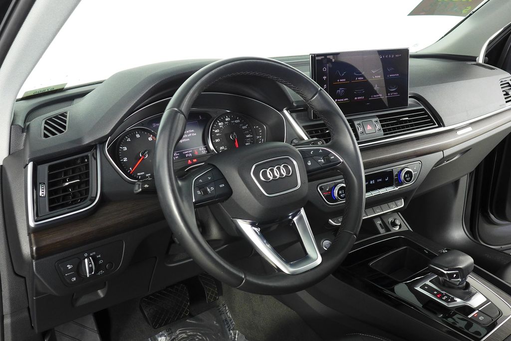 Thumbnail: 2023 Audi Q5 - 31