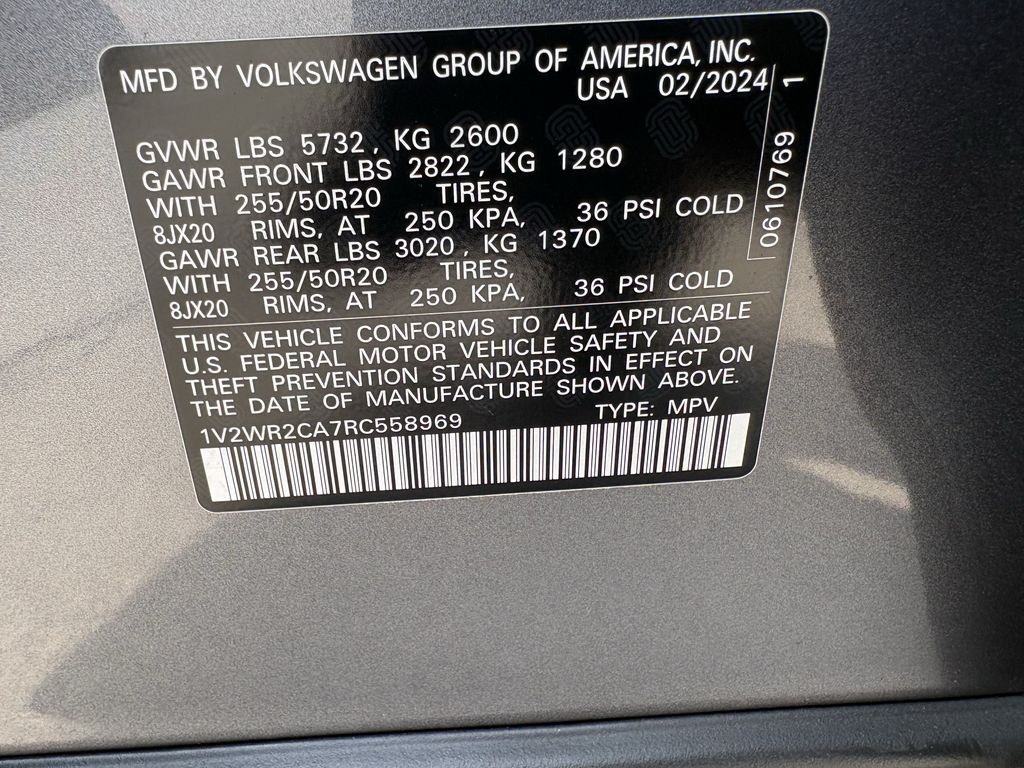 2024 Volkswagen Atlas 2.0T SE w/Technology Gray at AutoSavvy Houston Southwest