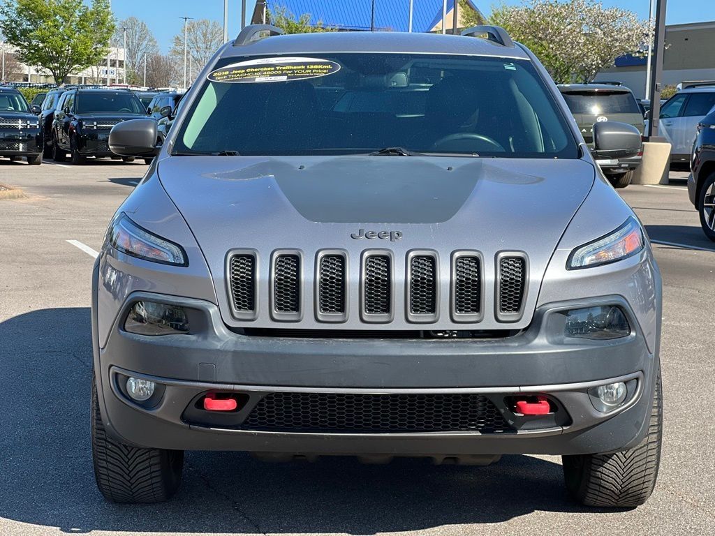 View vehicle photo 2