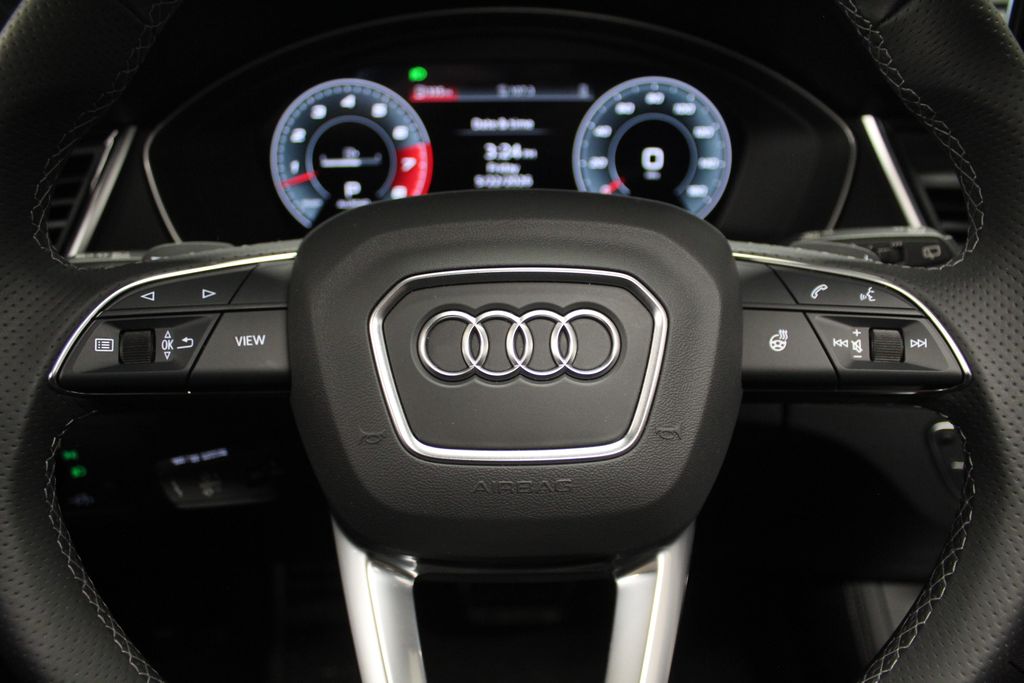 Thumbnail: 2024 Audi SQ5 - 26