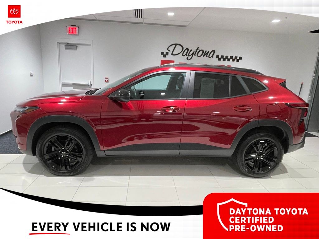 Used 2024 Chevrolet Trax SUV