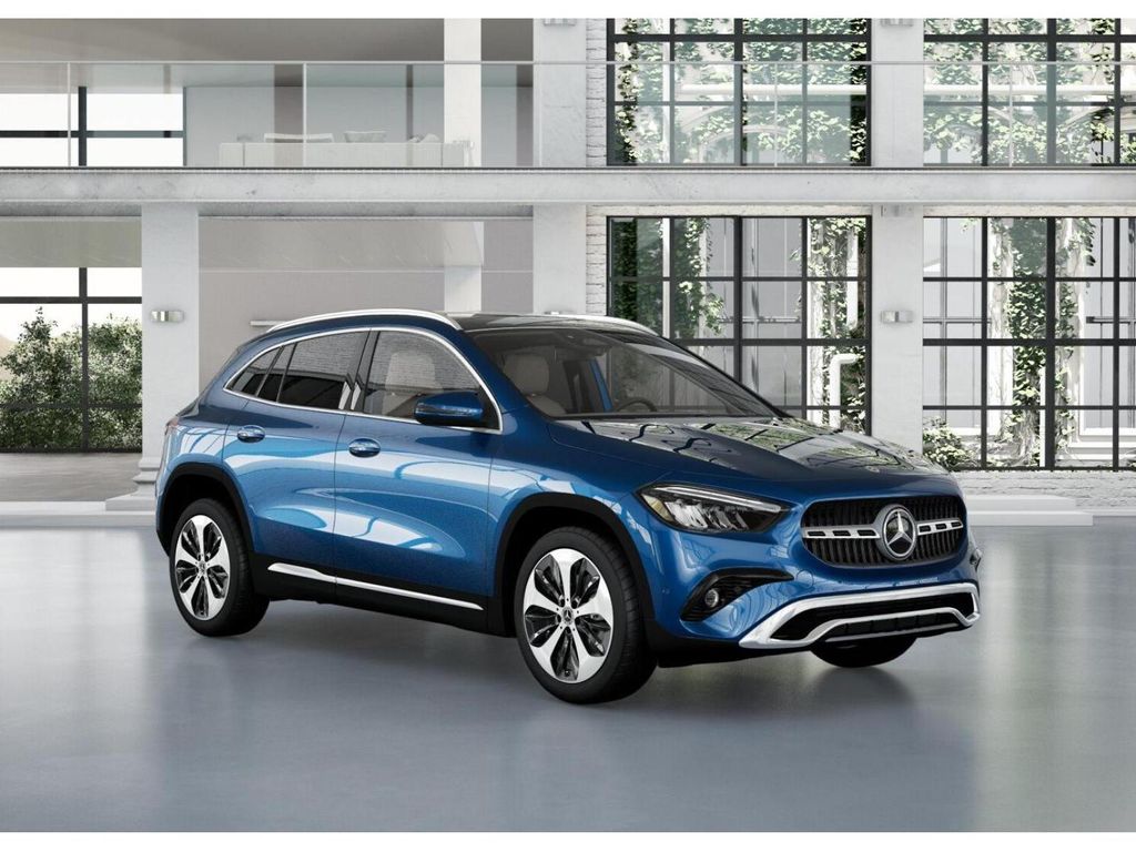 2025 Mercedes-Benz GLA 250 4MATIC 11