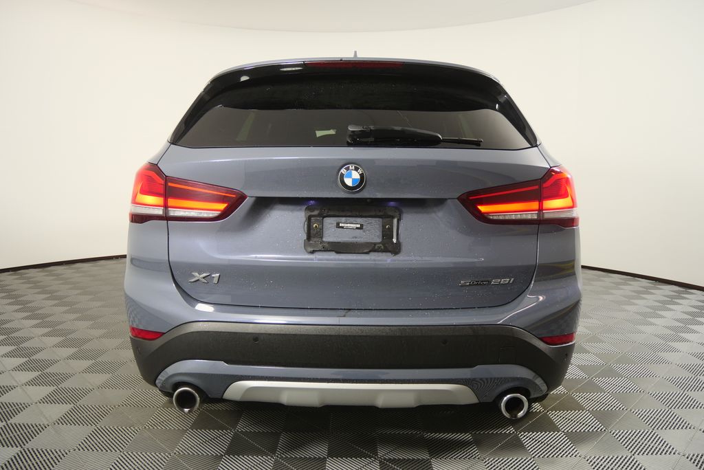 Thumbnail: 2021 BMW X1 - 4