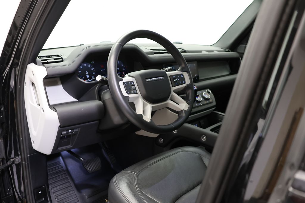 Thumbnail: 2024 Land Rover Defender - 29