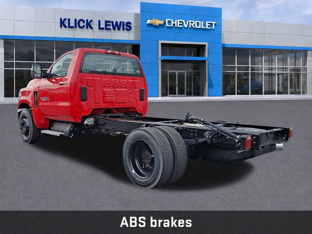 2024 Chevrolet Silverado 5500HD 1LT - 2