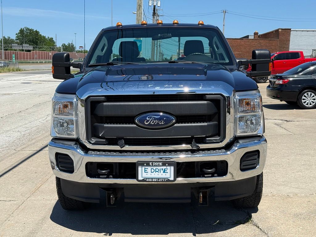 2015 Ford F-350 Super Duty - Image 3