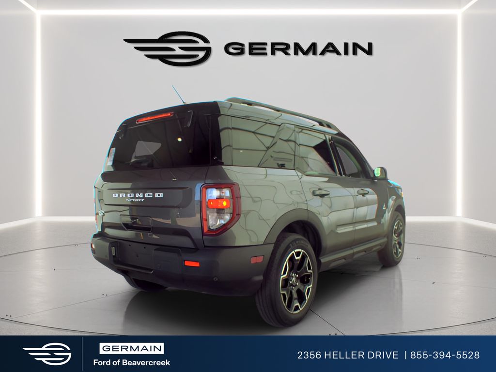 Used 2025 Gray Ford Outer Banks image 6