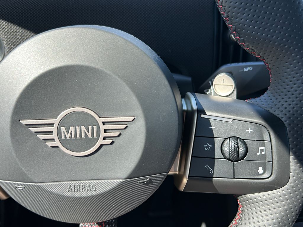 Thumbnail: 2026 MINI Cooper - 19