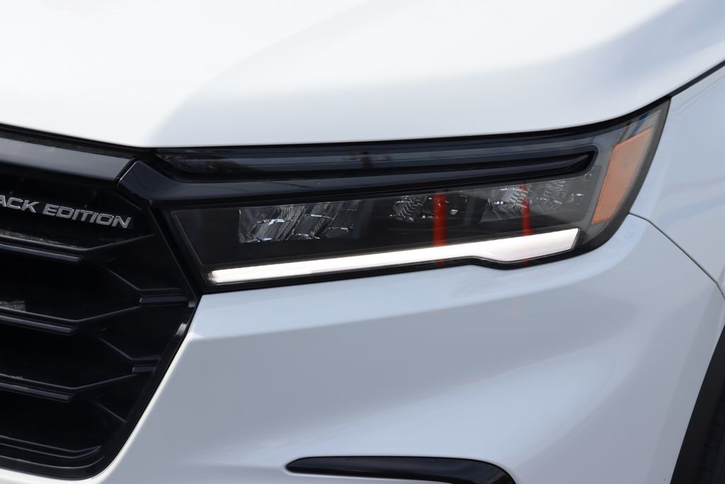 Thumbnail: 2025 Honda Pilot - 9