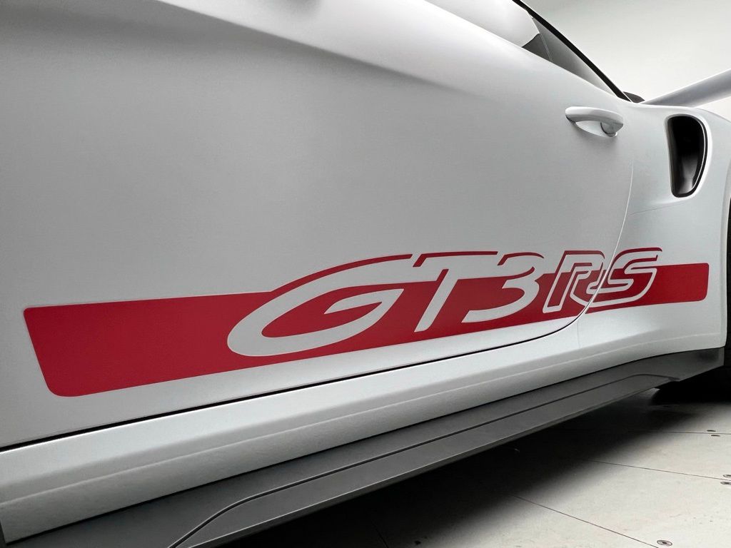 Thumbnail: 2024 Porsche 911 - 29