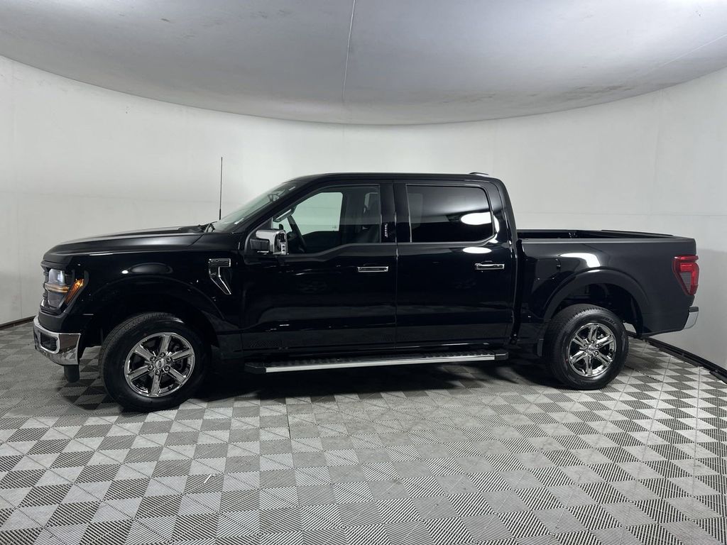 2024 Ford F-150 XLT 4