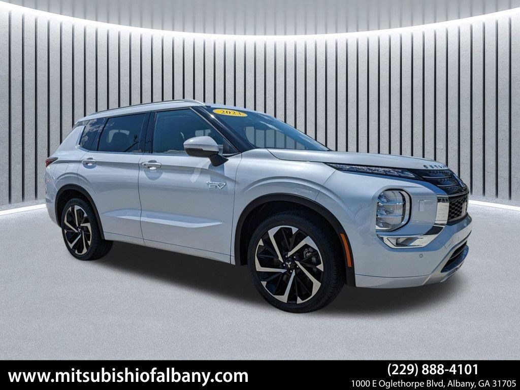 2023 Mitsubishi Outlander PHEV SEL