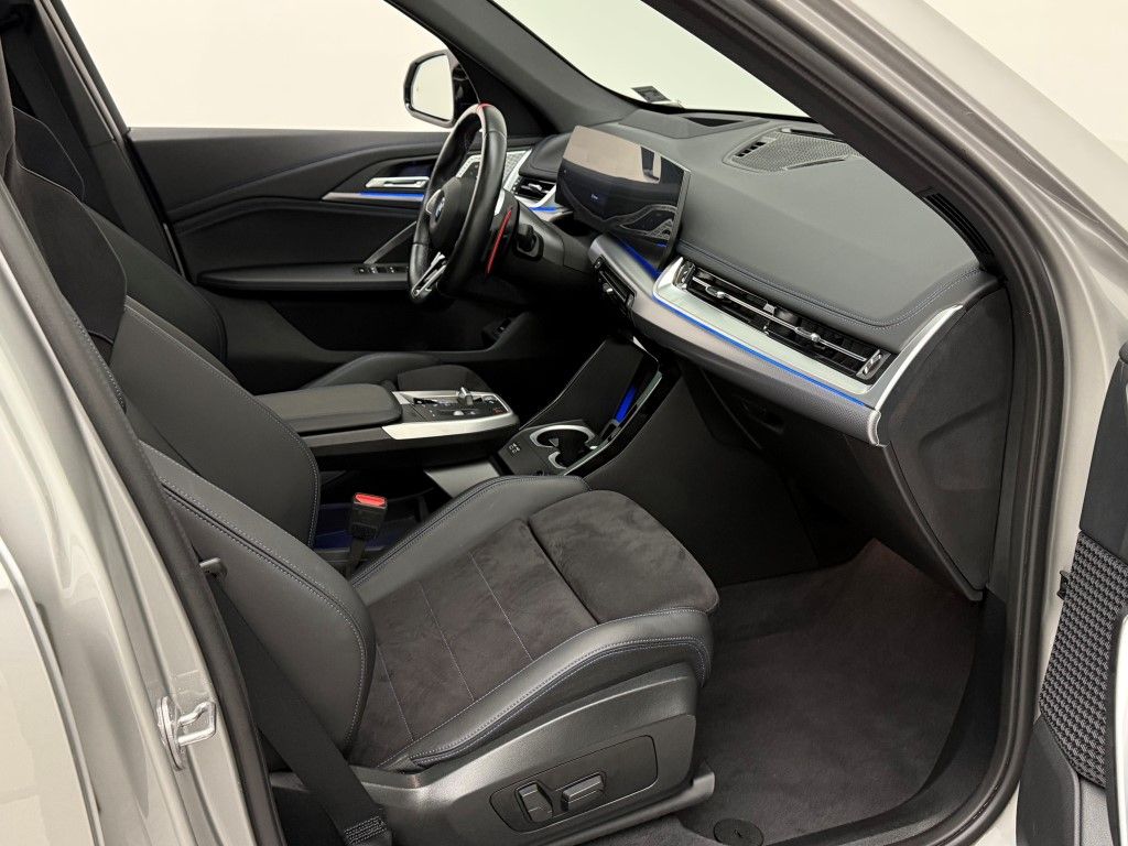 Thumbnail: 2024 BMW X1 - 24