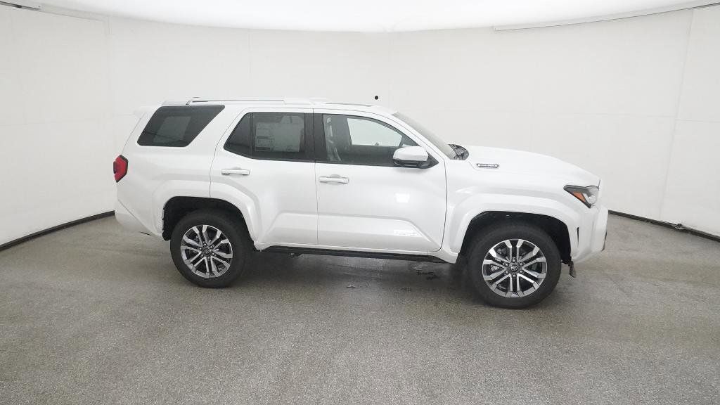 Thumbnail: 2025 Toyota 4Runner - 11