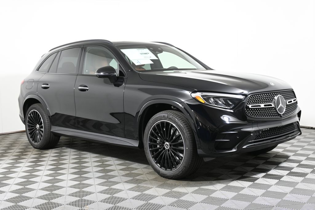 2025 Mercedes-Benz GLC 350 7