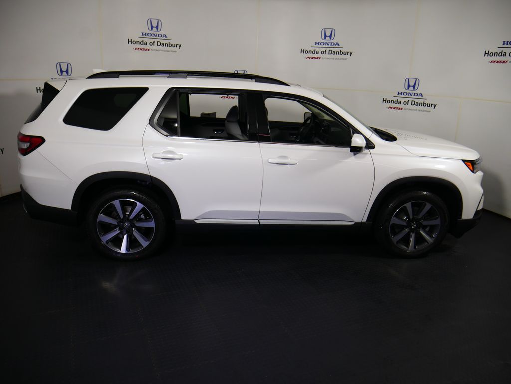 Thumbnail: 2026 Honda Pilot - 3