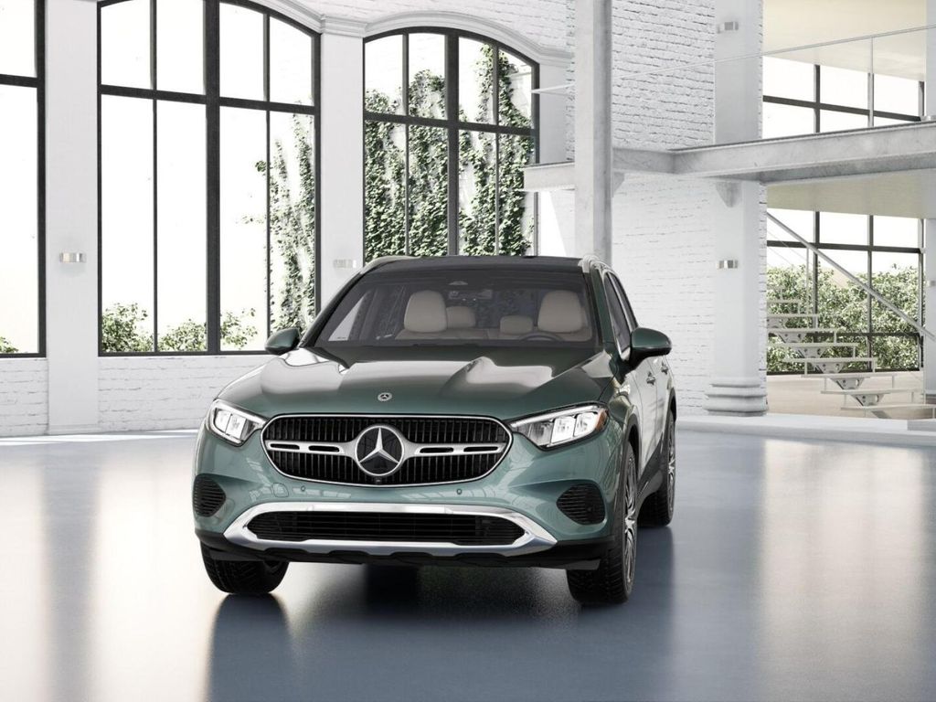 New 2026 Silver Mercedes-Benz GLC 300 image 42