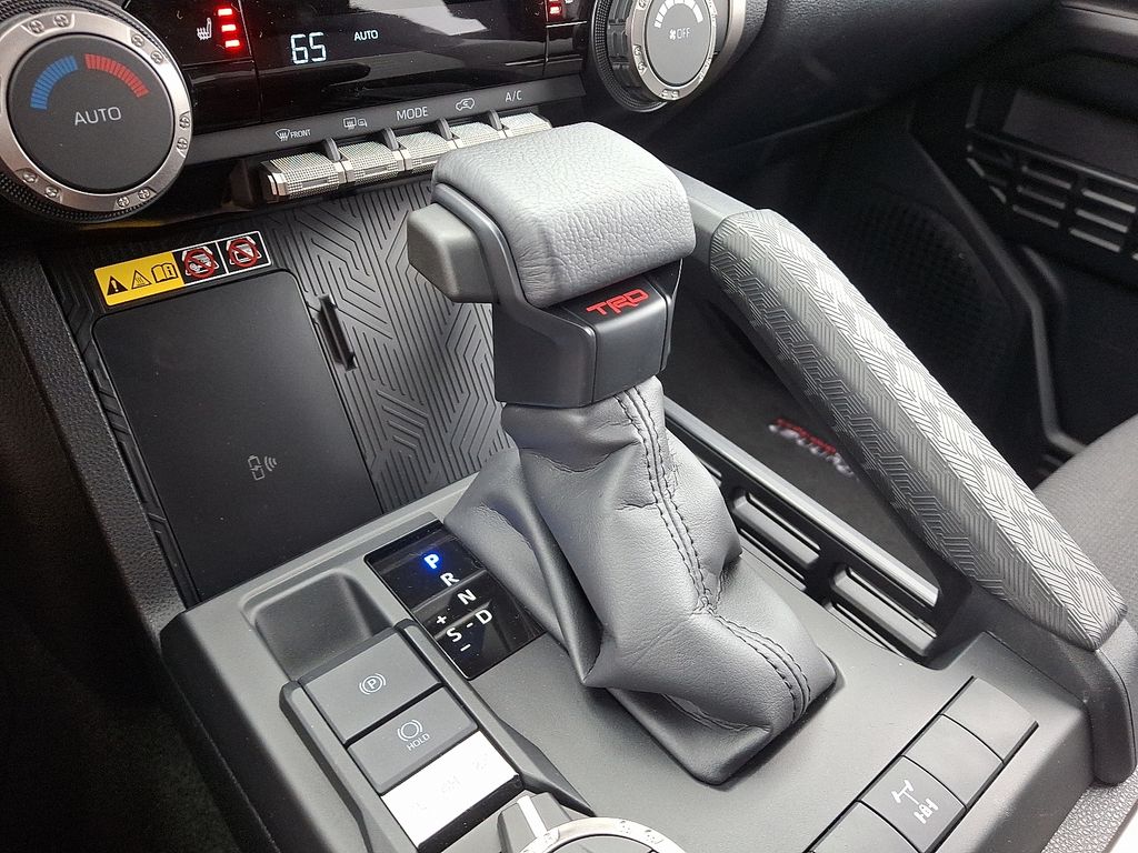 Thumbnail: 2025 Toyota 4Runner - 14