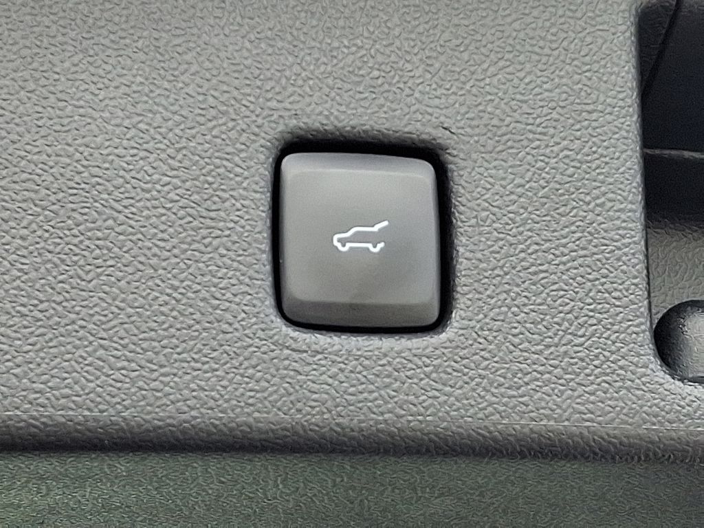 Thumbnail: 2022 Ford Escape - 31