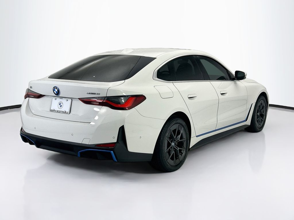 Thumbnail: 2023 BMW i4 - 5