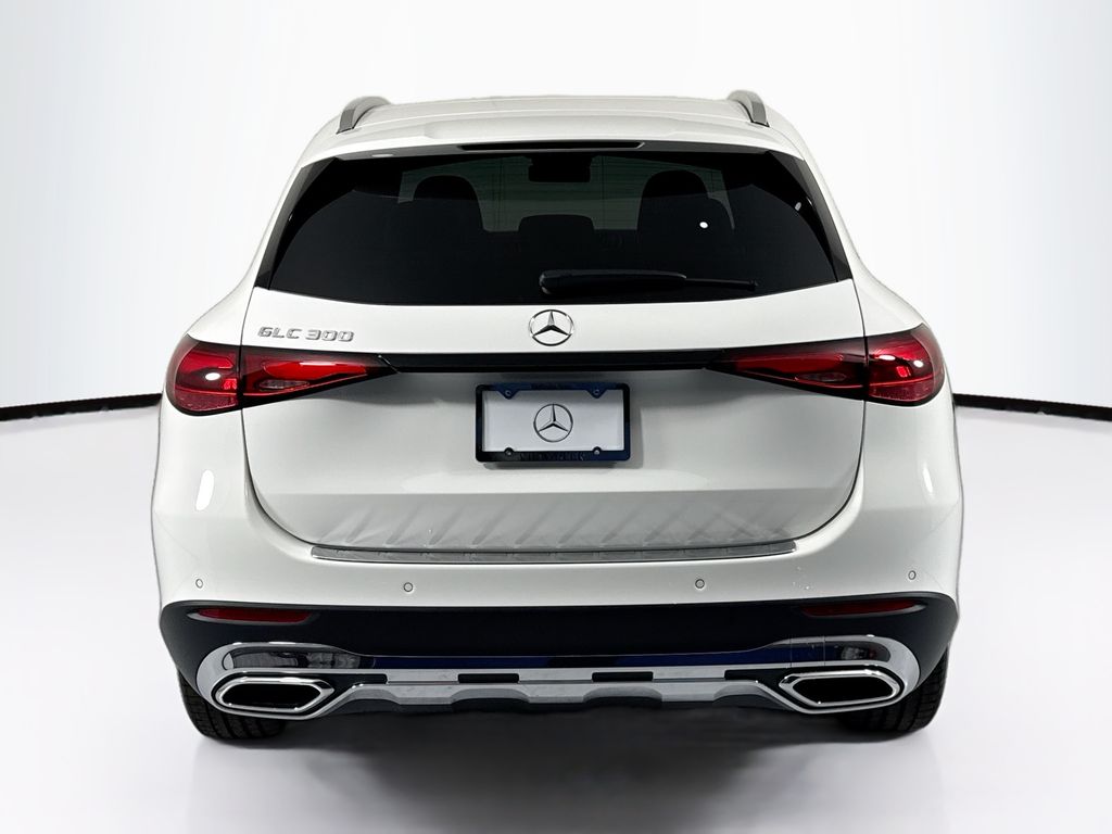 Thumbnail: 2026 Mercedes-Benz GLC - 6