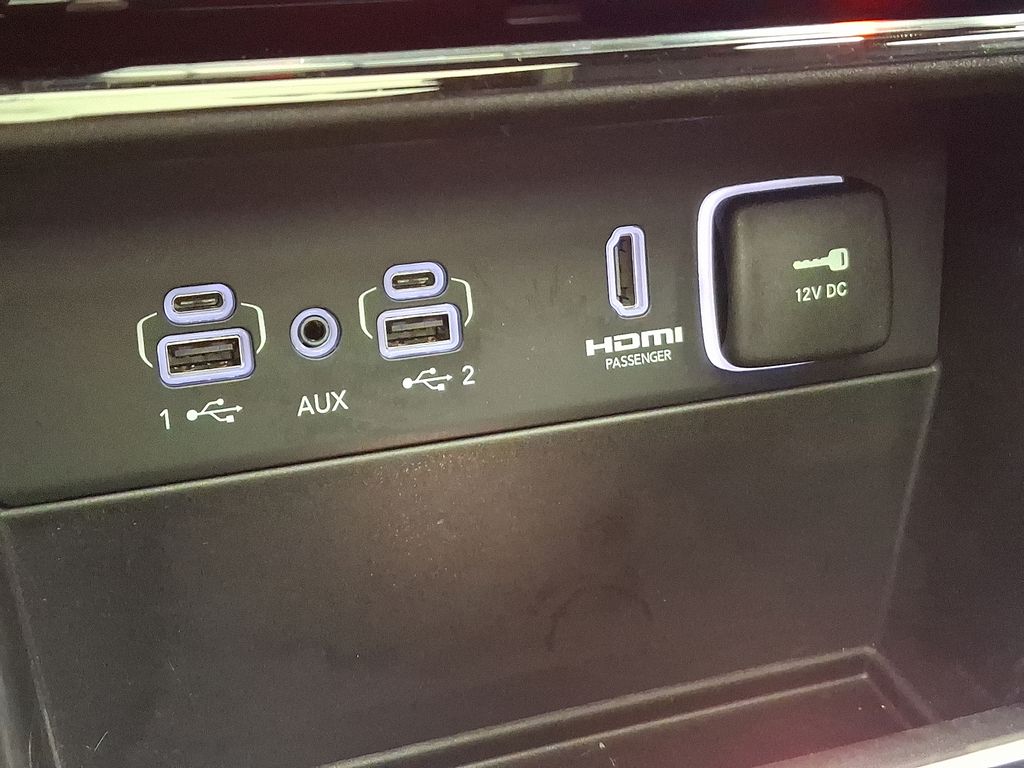 Thumbnail: 2023 Jeep Grand Cherokee - 28