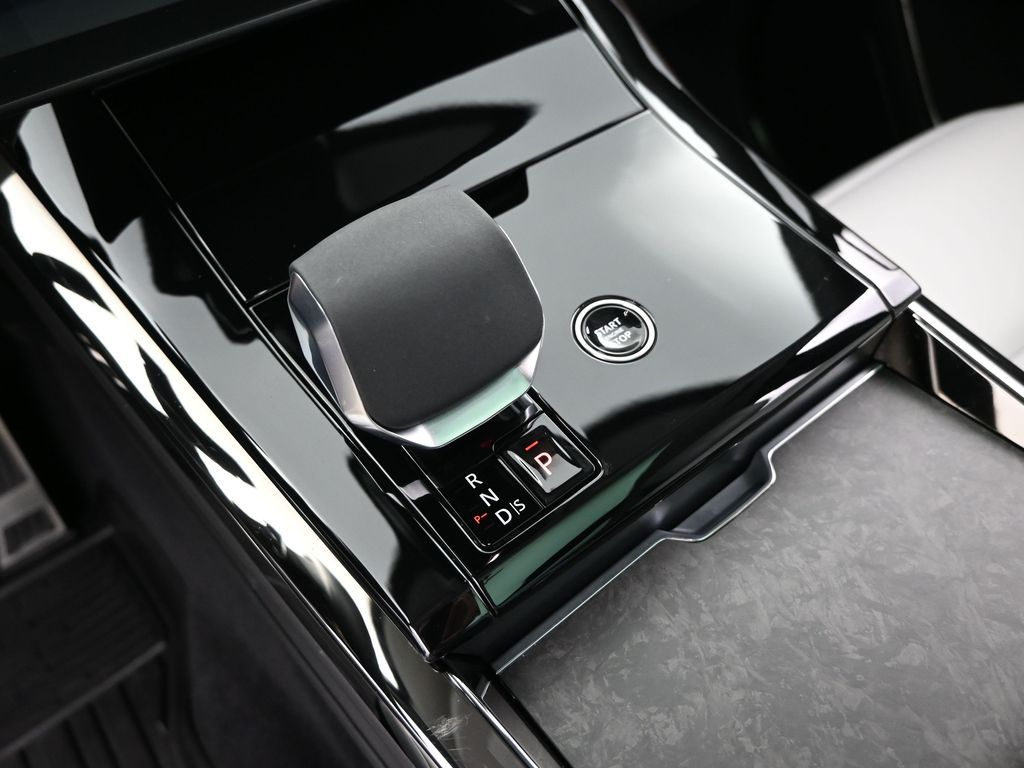 2025 Land Rover Range Rover Sport P530 Autobiography