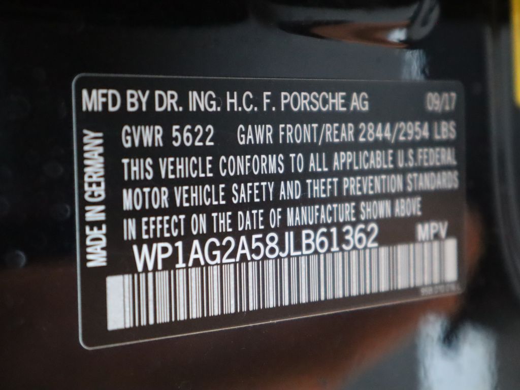 Thumbnail: 2018 Porsche Macan - 21