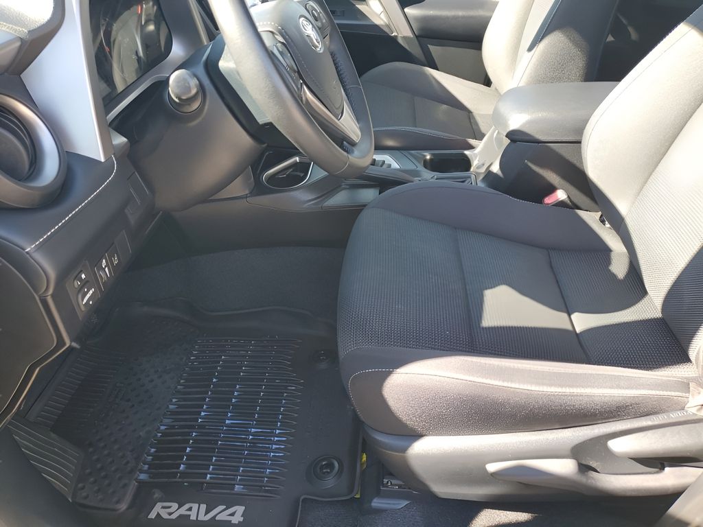 Used Car 2018 Toyota Rav4  Xle For Sale Under $25,000 In Austin, Texas