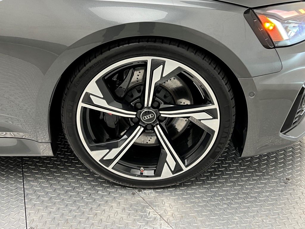 Thumbnail: 2021 Audi RS 5 - 11