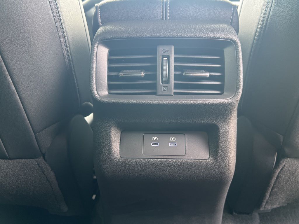 2025 Everest White Pearl Tricoat Nissan Murano SV AWD SUV