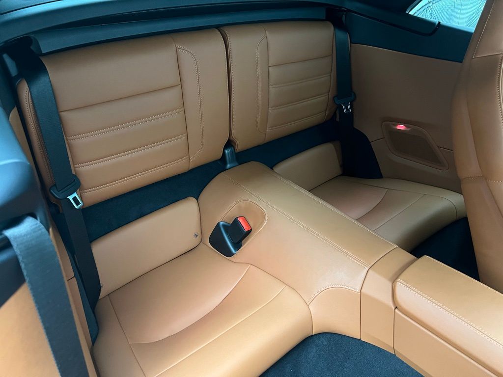 Thumbnail: 2025 Porsche 911 - 17