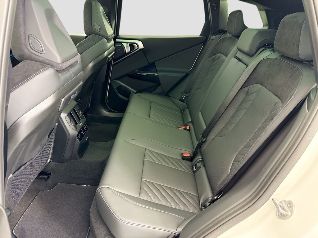 Thumbnail: 2026 BMW X3 - 20